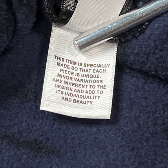 Zella Womens XL Blue Tie Dye Spiral Hoodie Sweatshirt Thumbholes NR446307MI FA20 - Picture 4 of 10